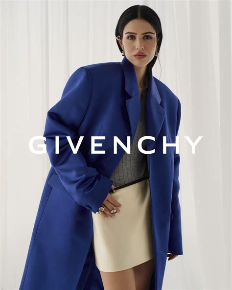 Givenchy Holiday 2024 Campaign (Givenchy)